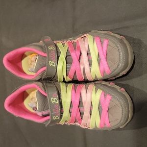 Skechers Bella B US size 2